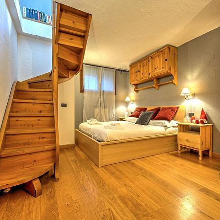 Casa Julie - Accogliente Rifugio Nella Quiete - Cour 0157 Apartment Курмайор Екстериор снимка
