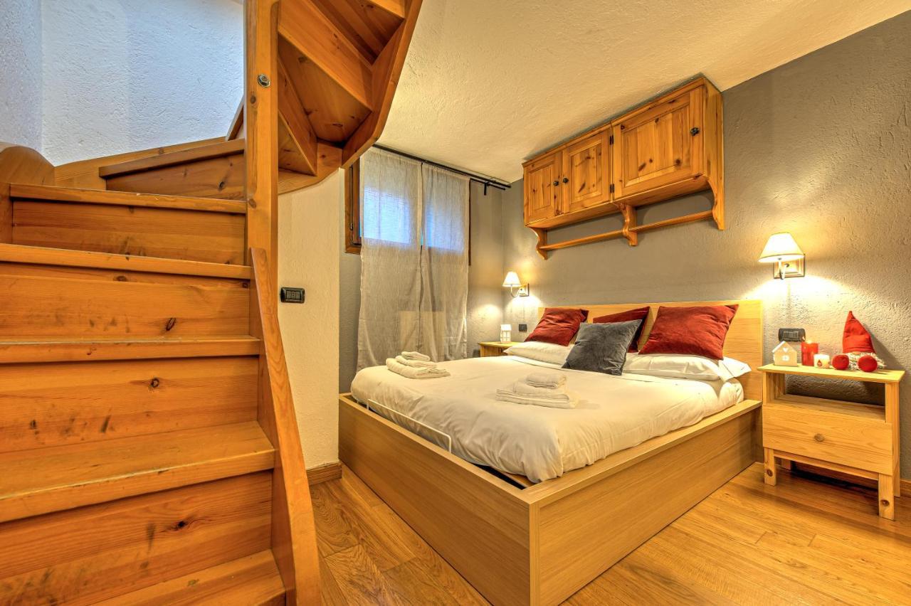 Casa Julie - Accogliente Rifugio Nella Quiete - Cour 0157 Apartment Курмайор Екстериор снимка