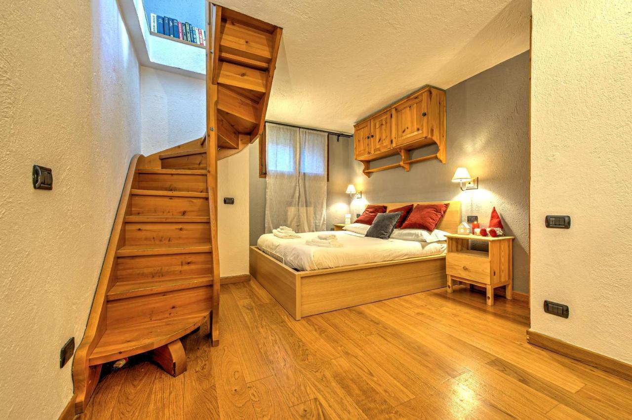 Casa Julie - Accogliente Rifugio Nella Quiete - Cour 0157 Apartment Курмайор Екстериор снимка