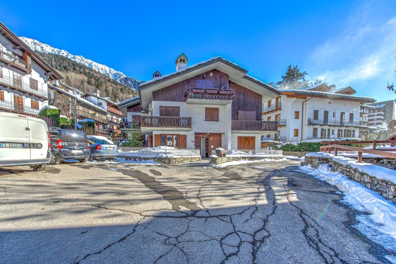Casa Julie - Accogliente Rifugio Nella Quiete - Cour 0157 Apartment Курмайор Екстериор снимка