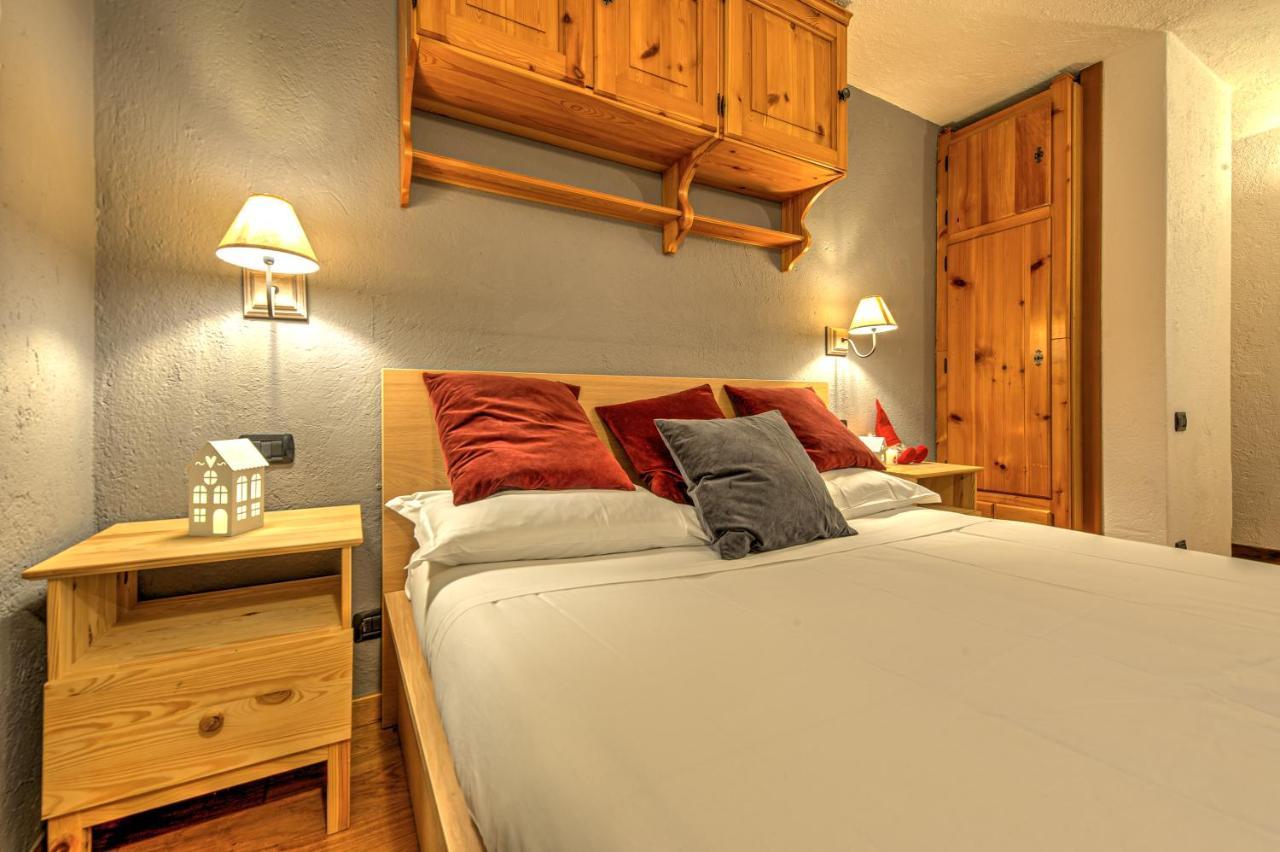 Casa Julie - Accogliente Rifugio Nella Quiete - Cour 0157 Apartment Курмайор Екстериор снимка